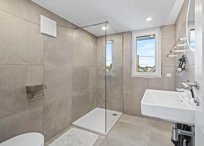 Villa Jaeger Mit Pool In