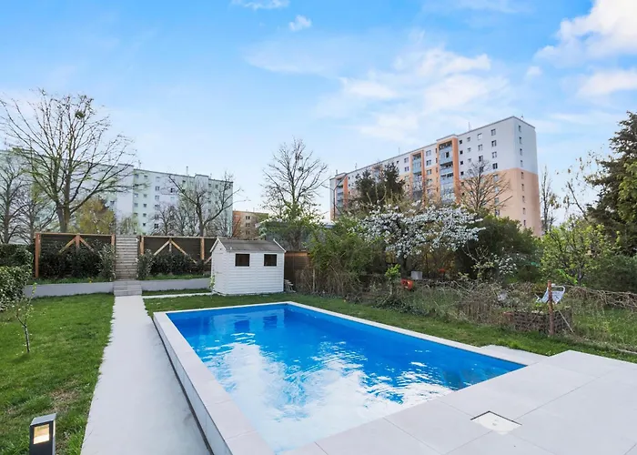 Villa Jaeger Mit Pool In